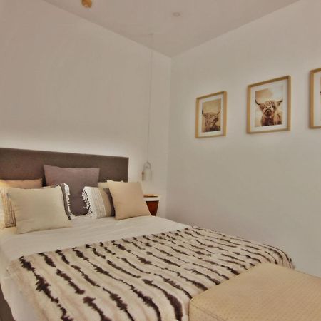 Quarteira Mar - Beach Front Екстер'єр фото
