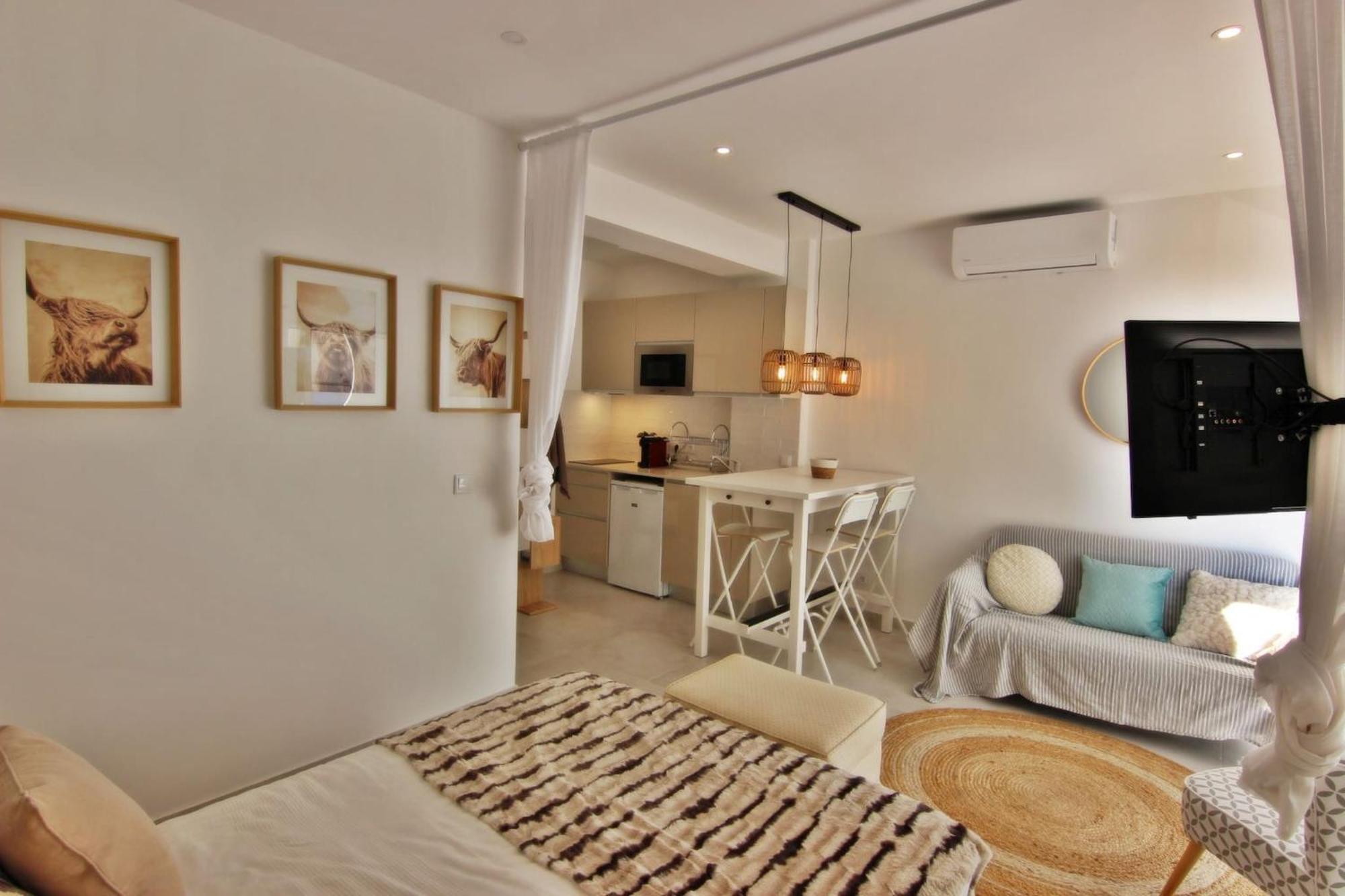 Quarteira Mar - Beach Front Екстер'єр фото